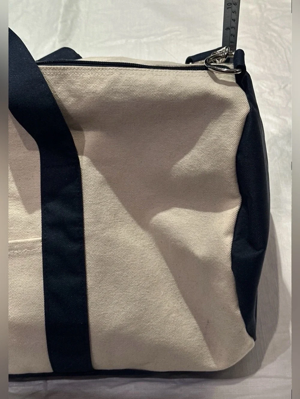 PRESIDENT TRUMP BEDMINSTER GOLF CLUB VINYARD VINES DUFFLE BAG GYM BAG EXCLUSIVE